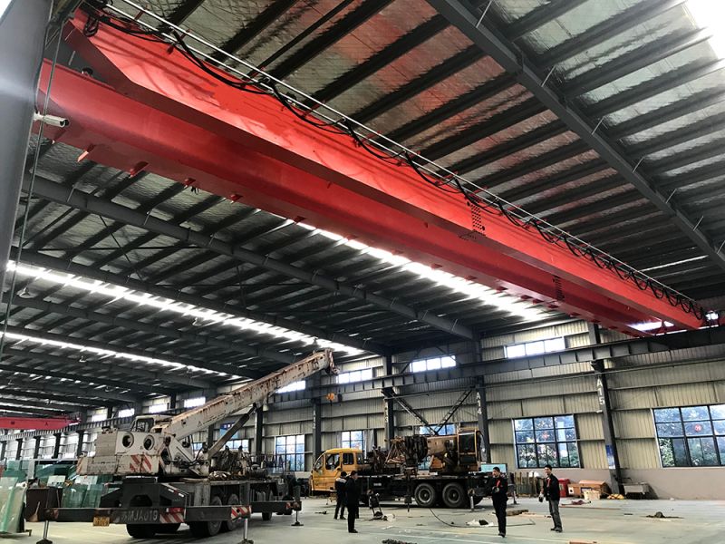 雙梁橋式起重機(jī)