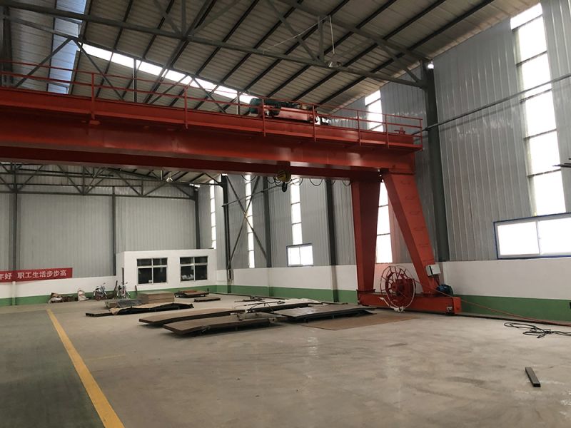 龍門(mén)起重機(jī)